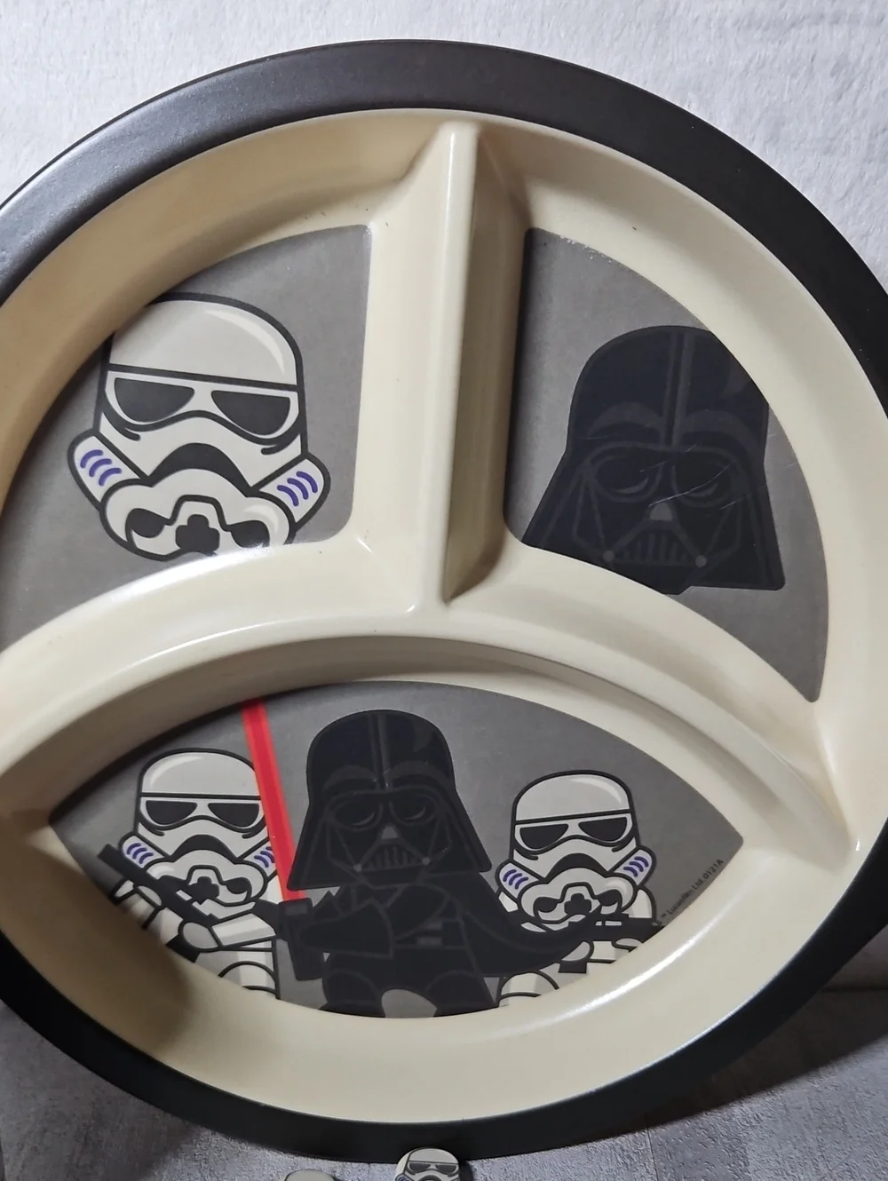 Darth Vader and Stormtrooper 5-piece bamboo fiber children's  DinnerWare
